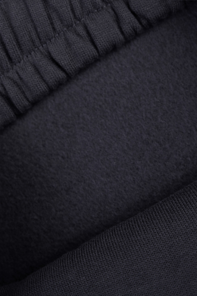 Czarne spodnie dresowe REGULAR bez nadruków, czarny