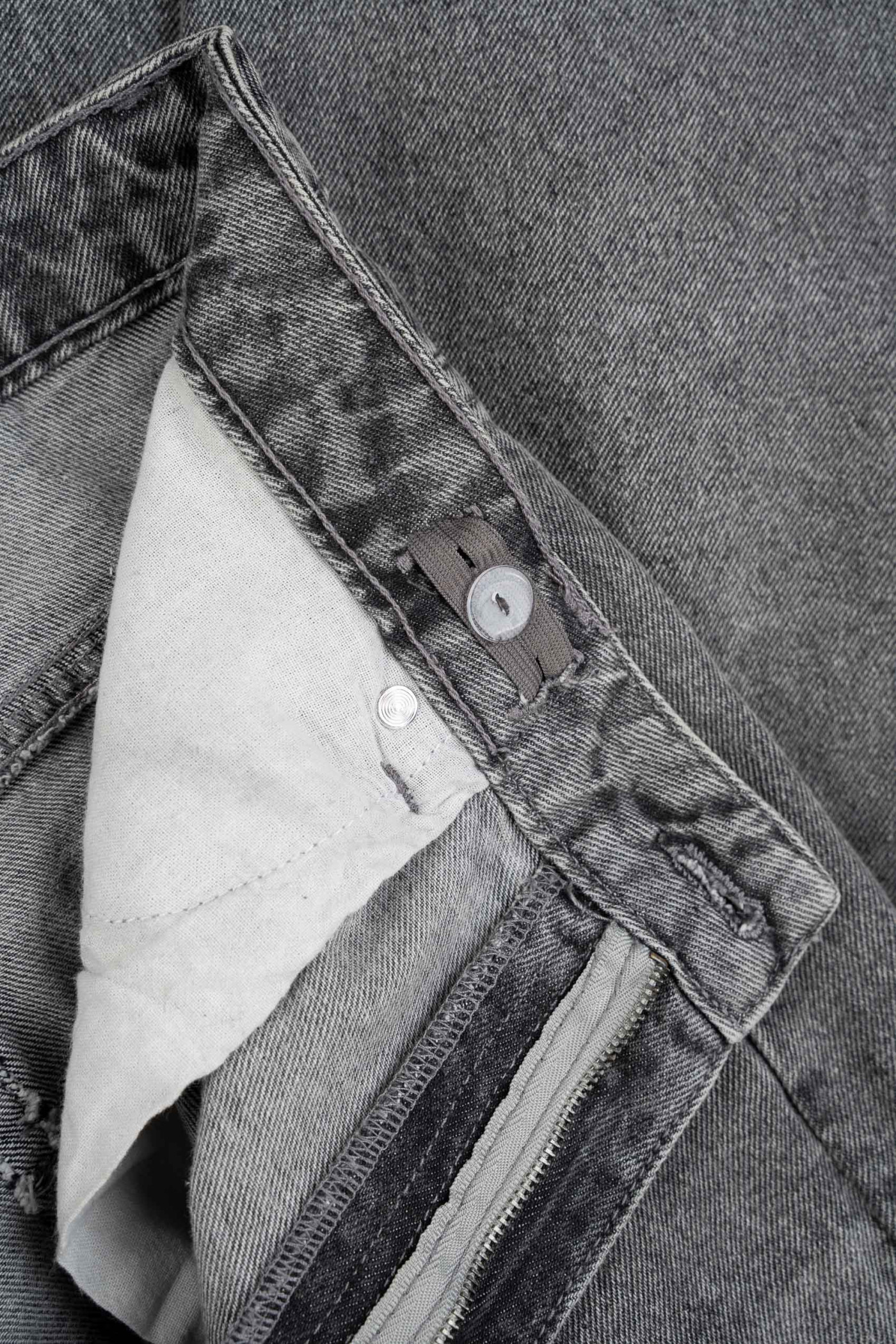 Szare spodnie jeansowe o kroju BAGGY Szare spodnie jeansowe o kroju BAGGY