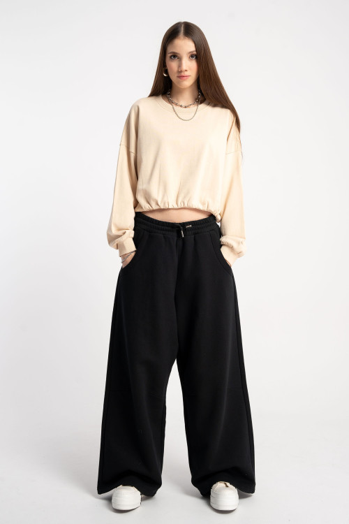 Czarne spodnie dresowe UNISEX z szerokimi nogawkami