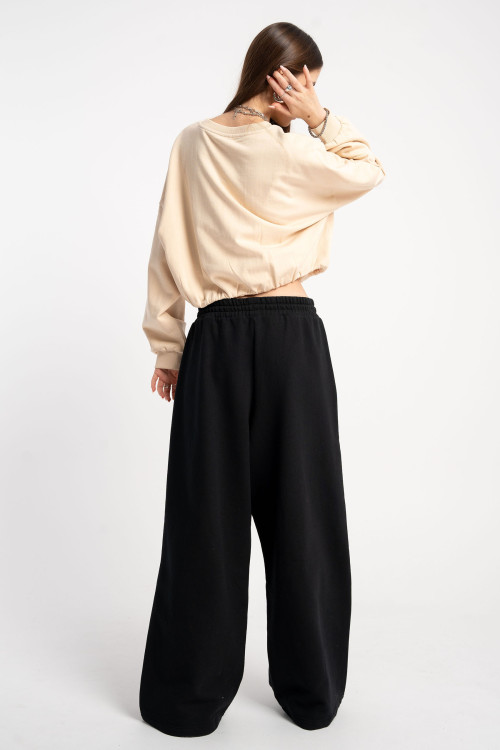 Czarne spodnie dresowe UNISEX z szerokimi nogawkami