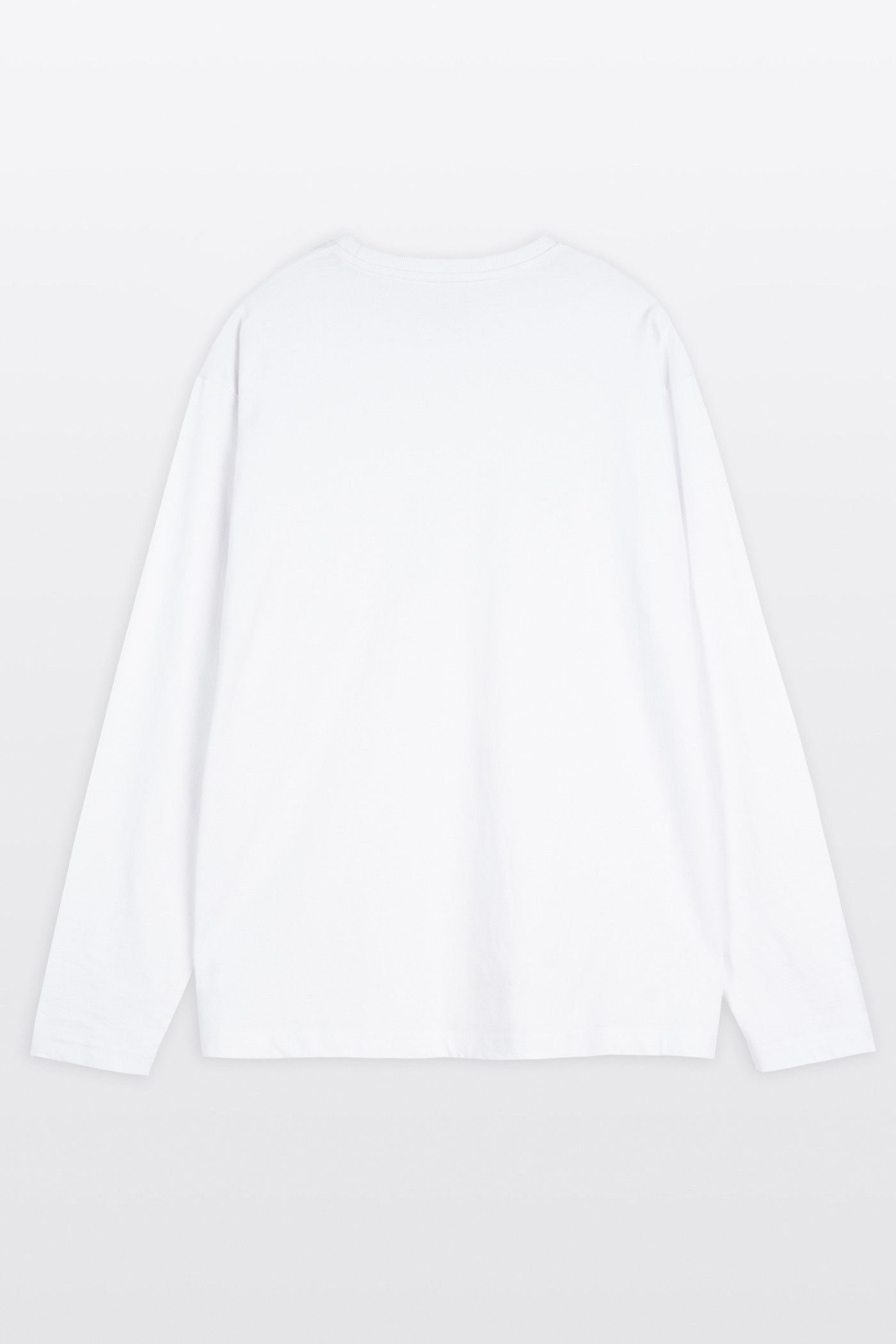 Biały longsleeve z minimalistycznym nadrukiem na dole Biały longsleeve z minimalistycznym nadrukiem na dole