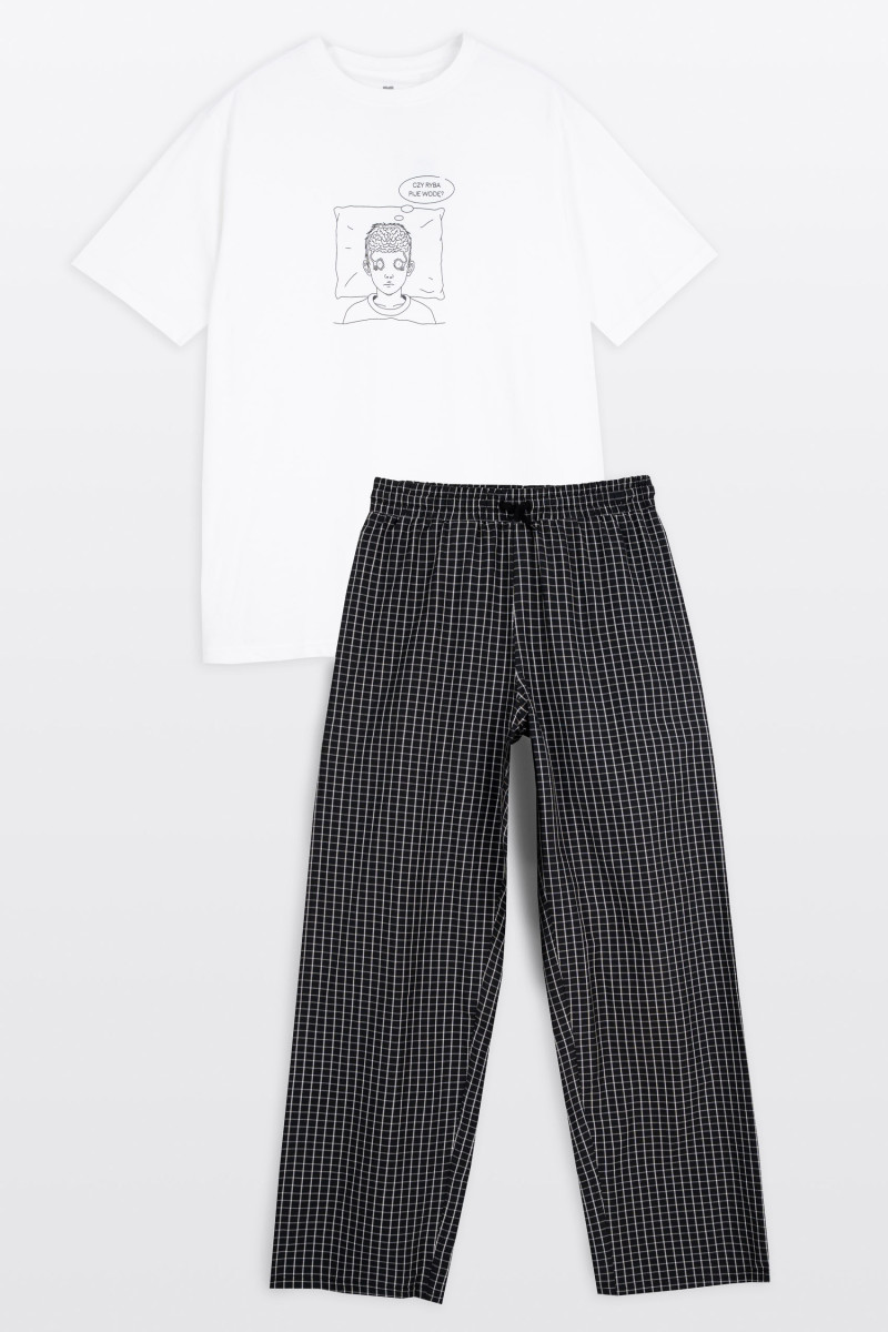 Biało-czarna piżama z autorską grafiką z przodu