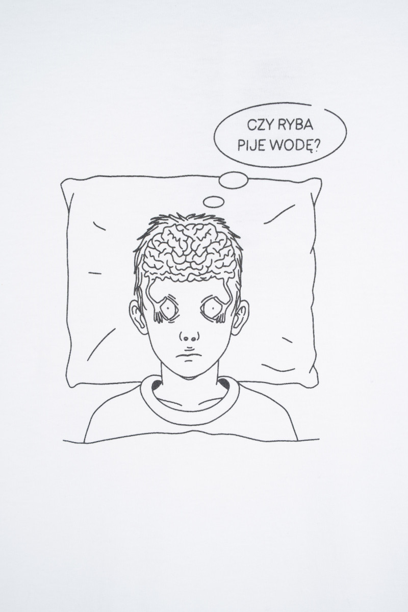 Biało-czarna piżama z autorską grafiką z przodu