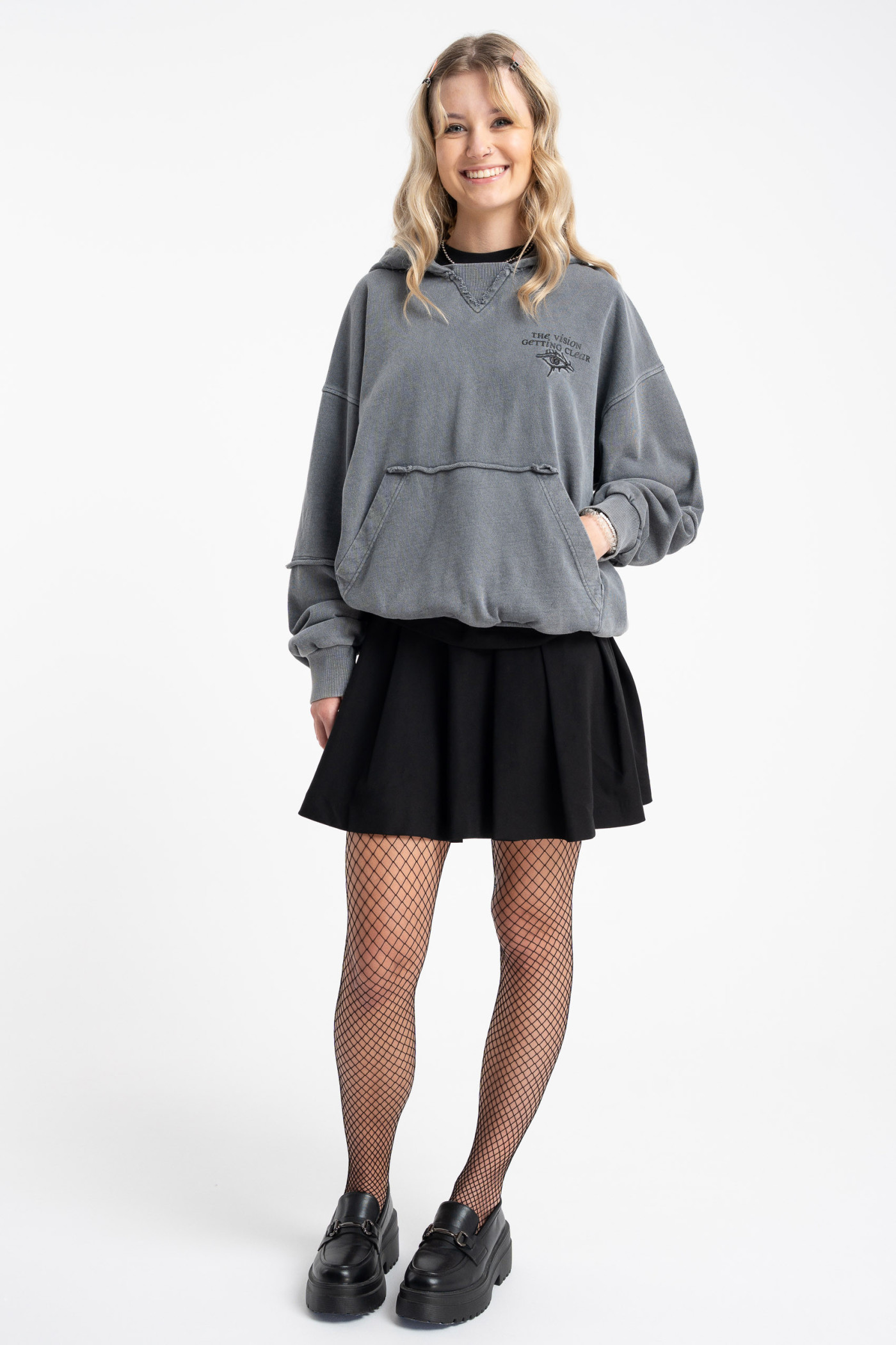 Rajstopy kabaretki z małymi oczkami