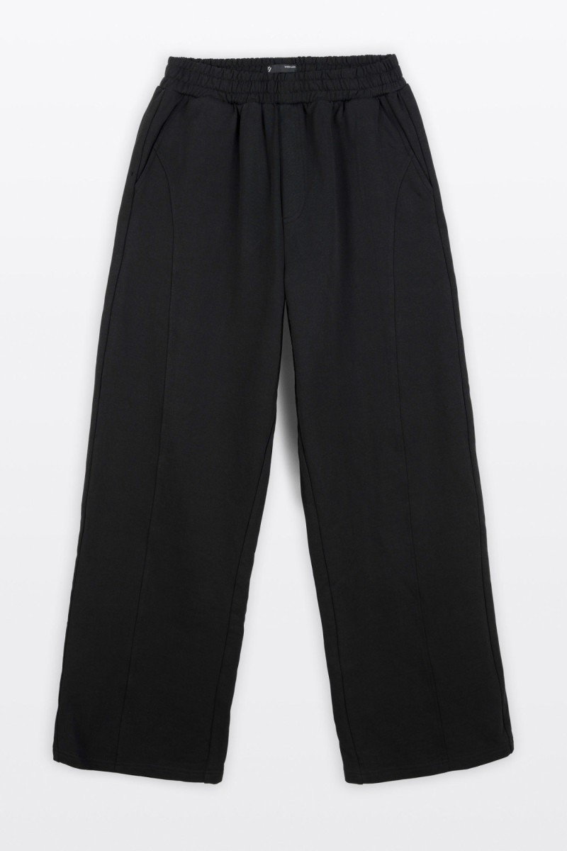 Czarne spodnie dresowe WIDE LEG z modnymi cięciami