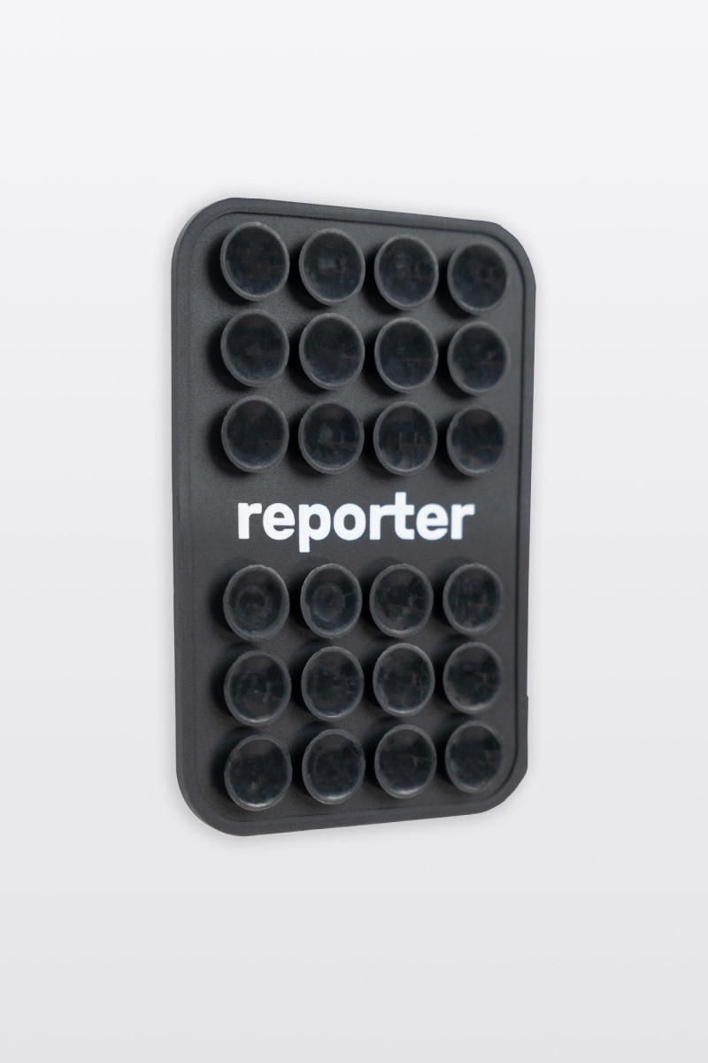 Czarna przyssawka uchwyt do telefonu