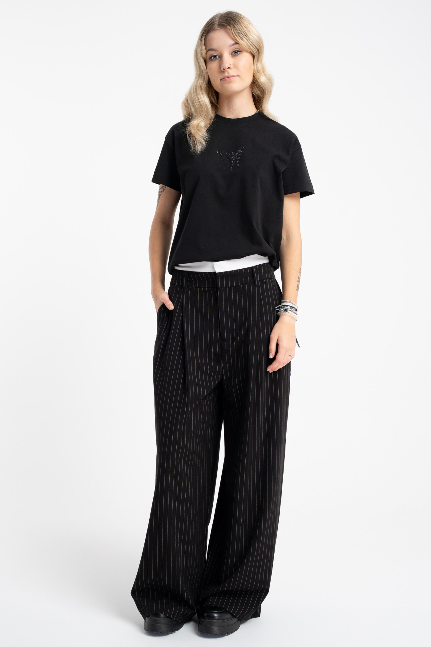 Czarne spodnie w prążek WIDE LEG