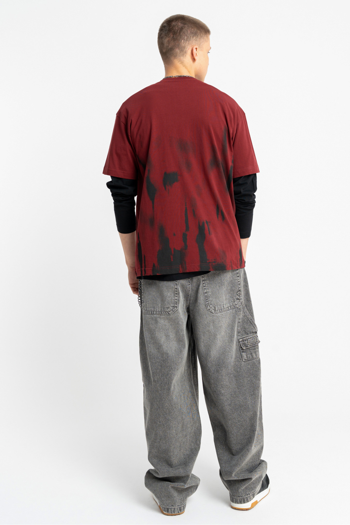 Bordowy t-shirt LOOSE z nadrukiem na całości