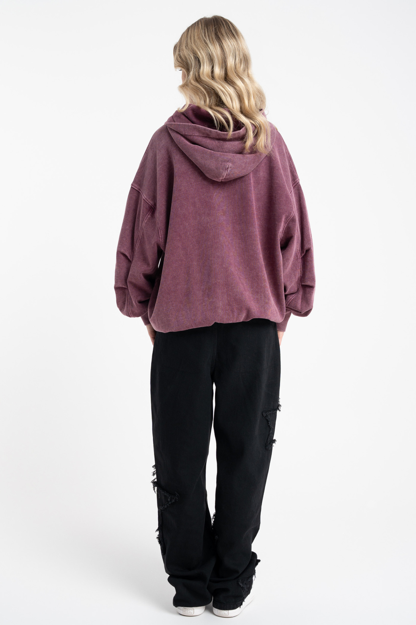 Bordowa bluza REGULAR z kapturem z efektem sprania