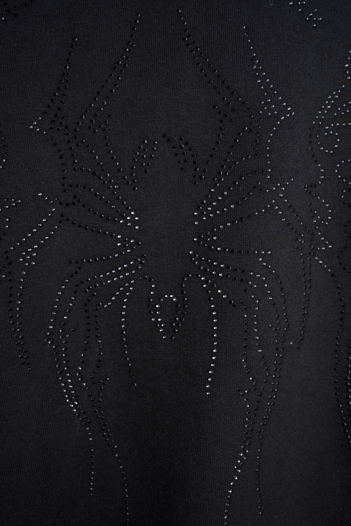 Czarna bluza BOXY z kapturem z aplikacją z dżetów z tyłu