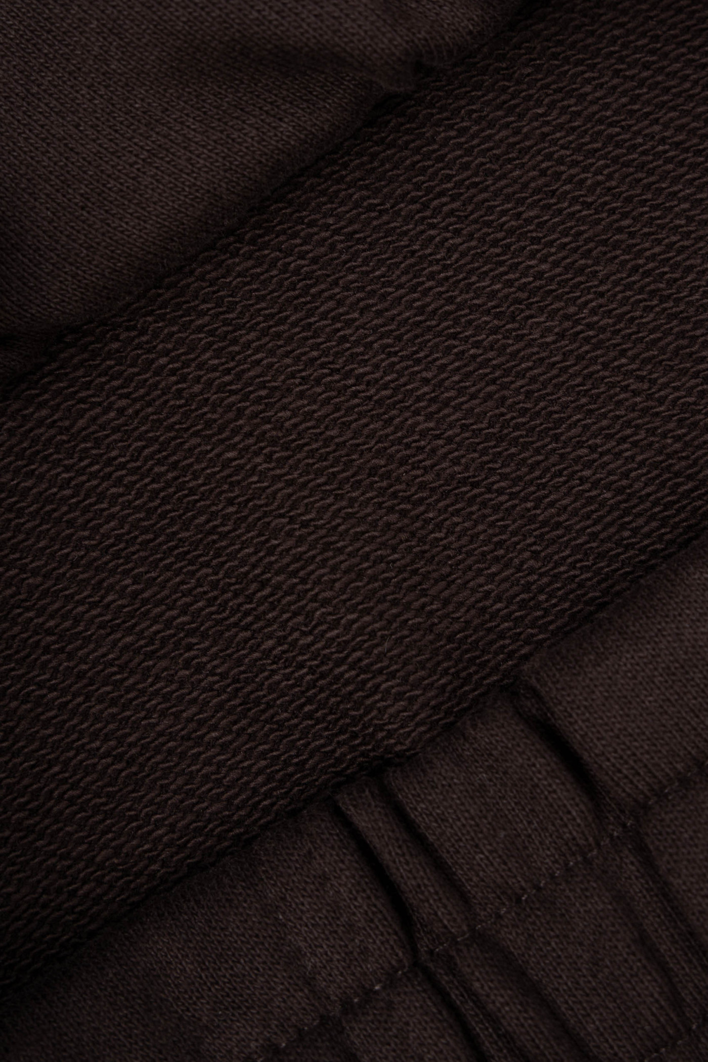 Brązowe spodnie dresowe bez ściągacza na dole