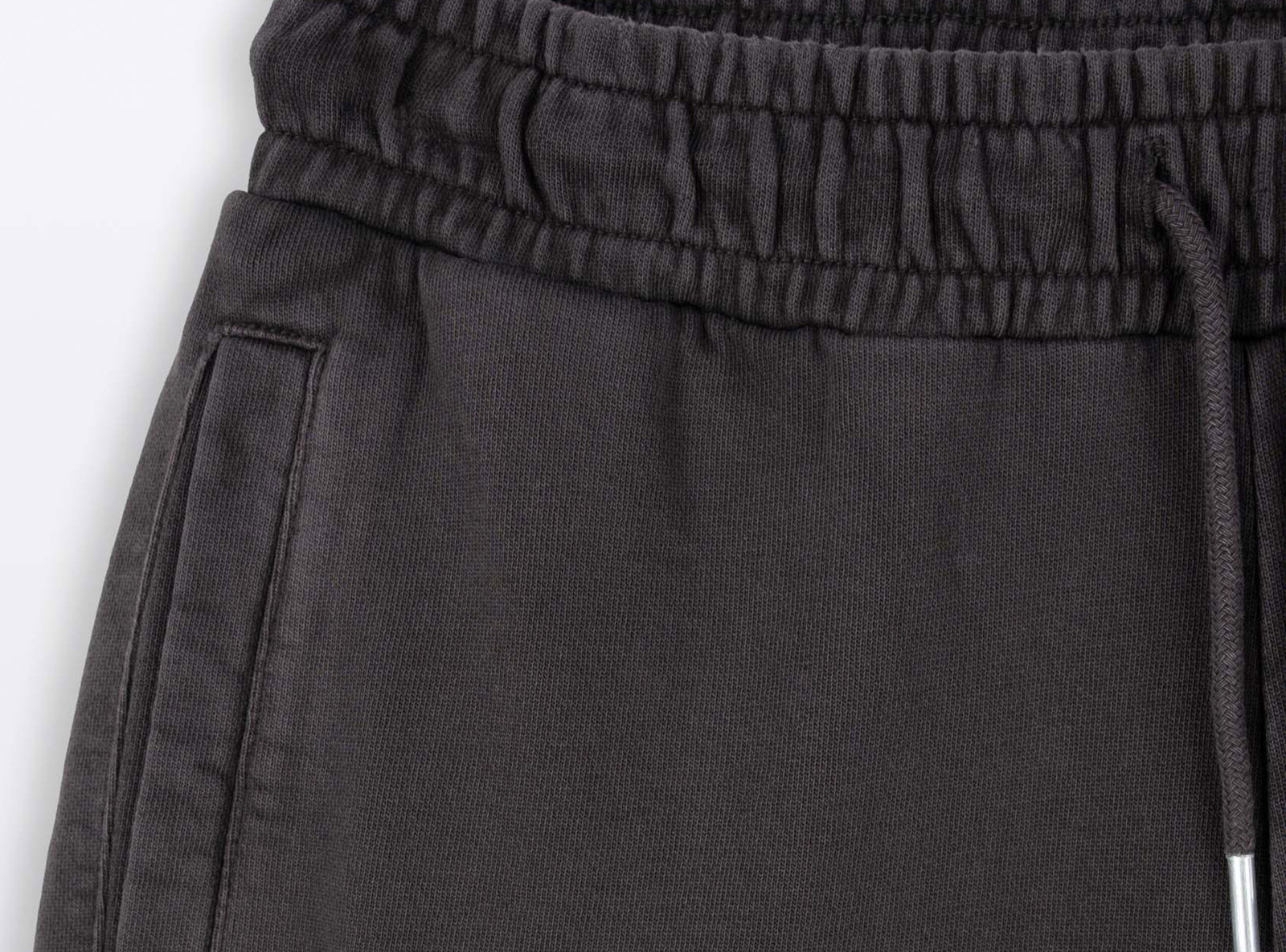 Brązowe spodnie dresowe  WIDE LEG z zaszewkami na kolanach