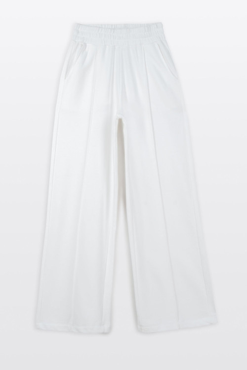 Białe spodnie dresowe STRAIGHT z modnymi przeszyciami