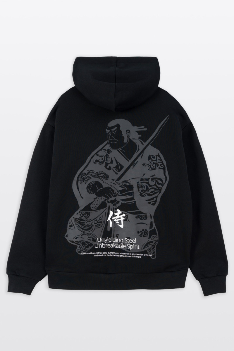 Czarna bluza REGULAR z kapturem z autorska grafiką z tyłu