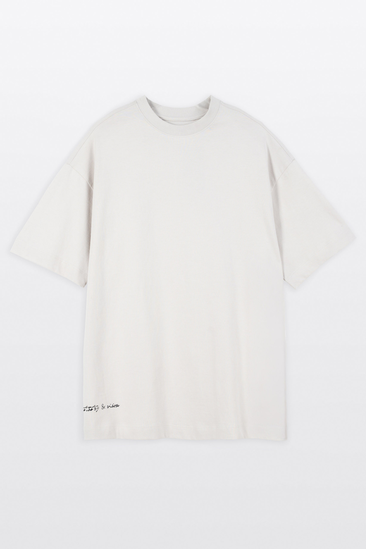 Jasnobeżowy t-shirt LOOSE z autorską grafiką z tyłu