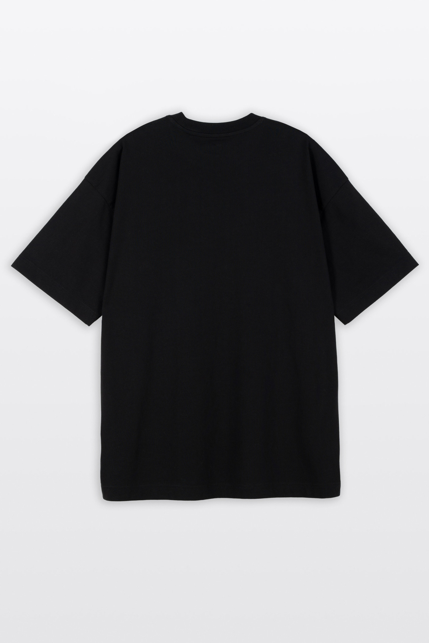 Czarny t-shirt OVERSIZE z autorską grafiką z przodu