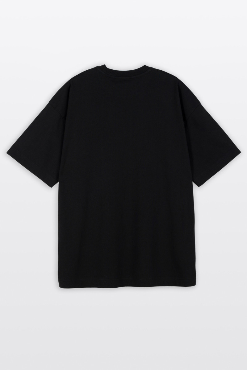 Czarny t-shirt OVERSIZE z autorską grafiką z przodu