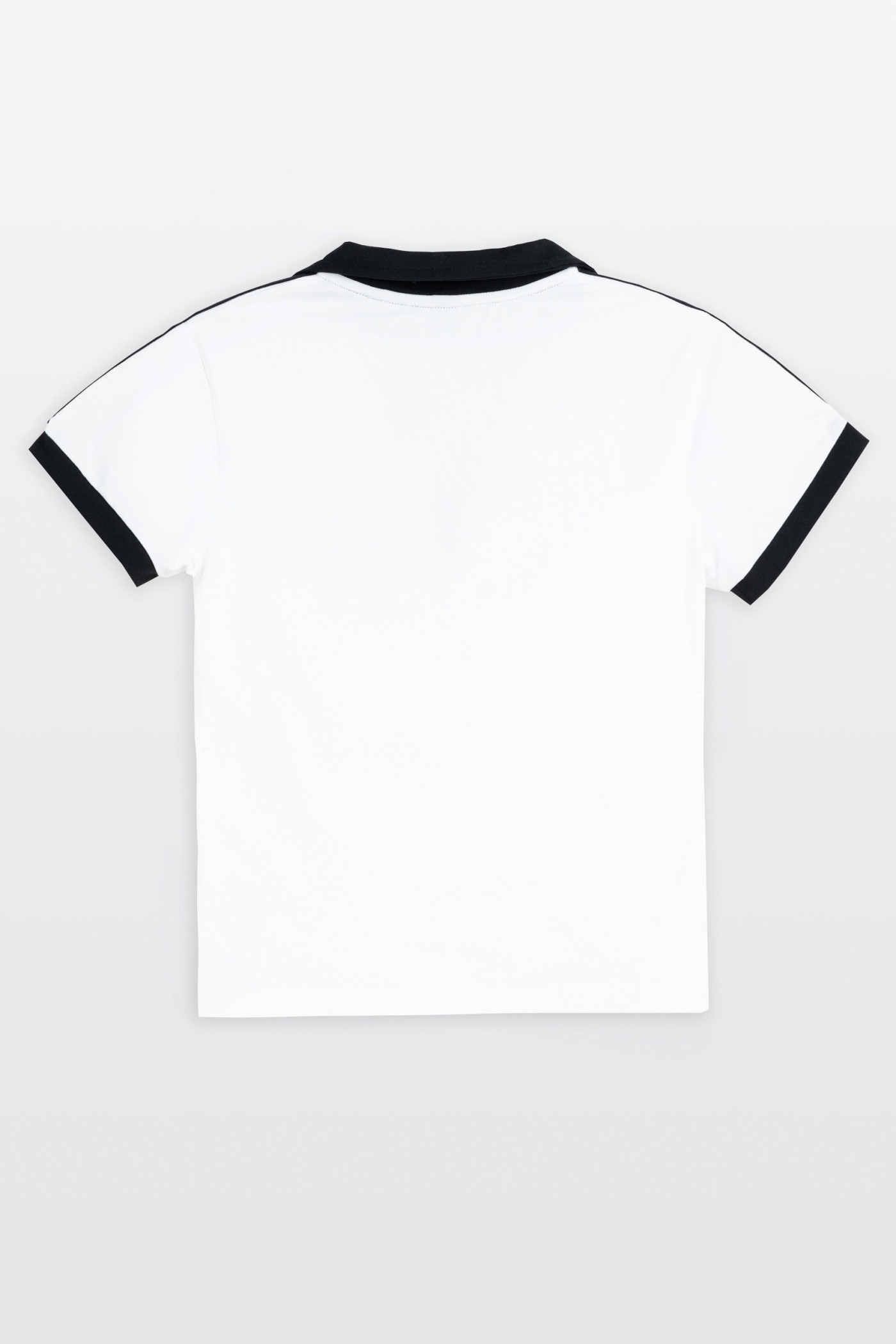 Biała bluzka z kontrastowym wykończeniem