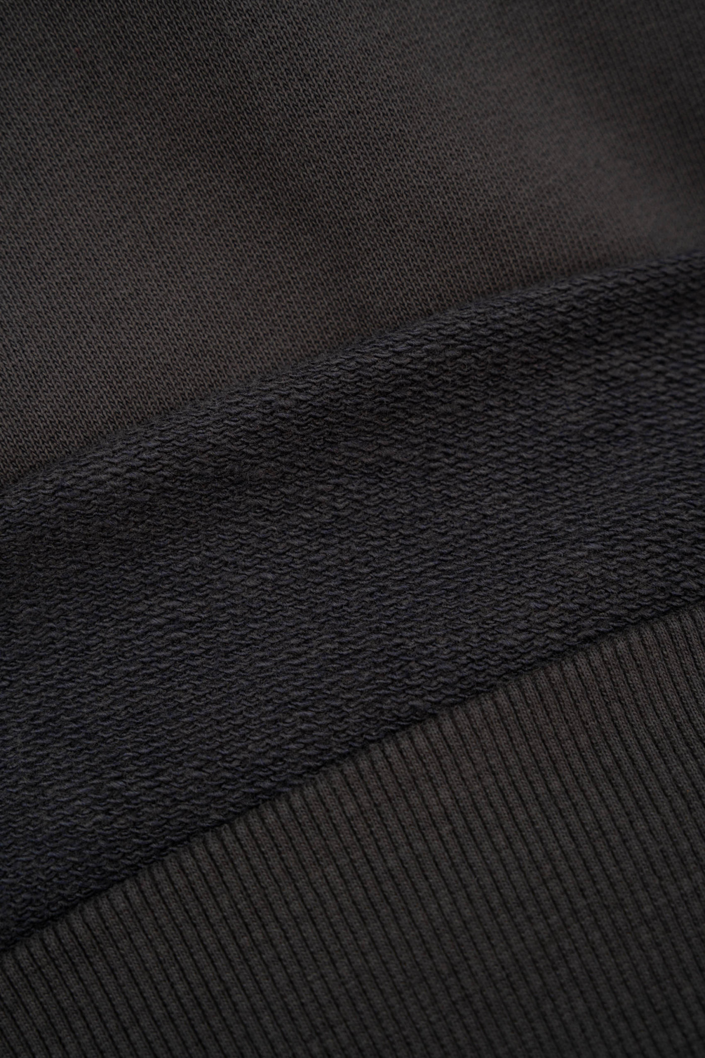 Ciemnoszara bluza REGULAR z kapturem z autorska grafiką z tyłu