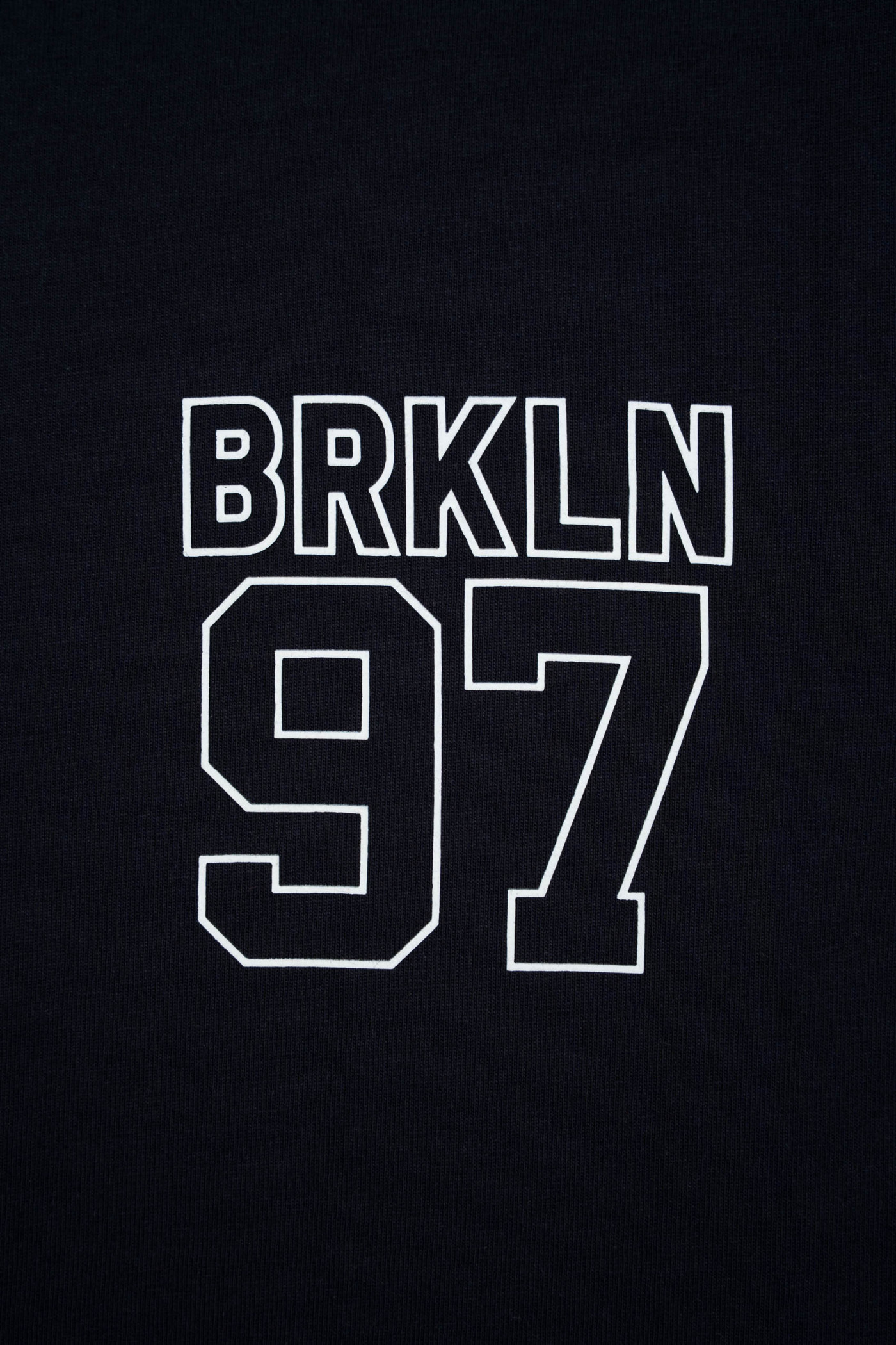 Granatowy t-shirt REGULAR z autorską grafiką z tyłu