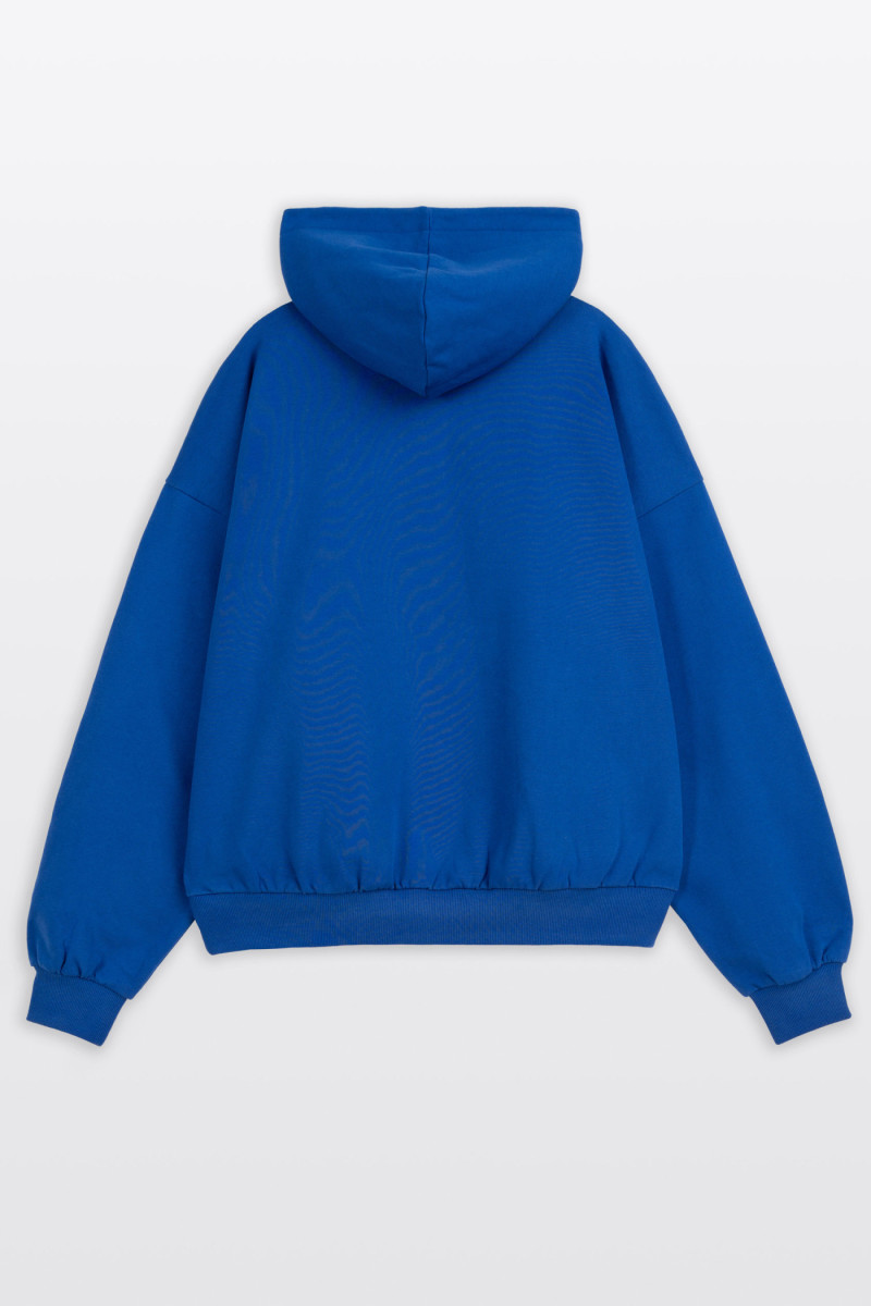 Niebieska bluza BOXY z kapturem z minimalistycznym nadrukiem