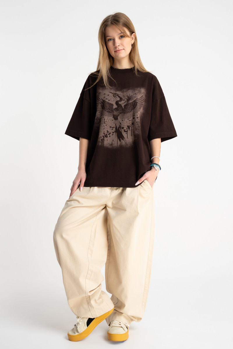 Brązowy t-shirt OVERSIZE z autorską grafiką z przodu, seledynowy