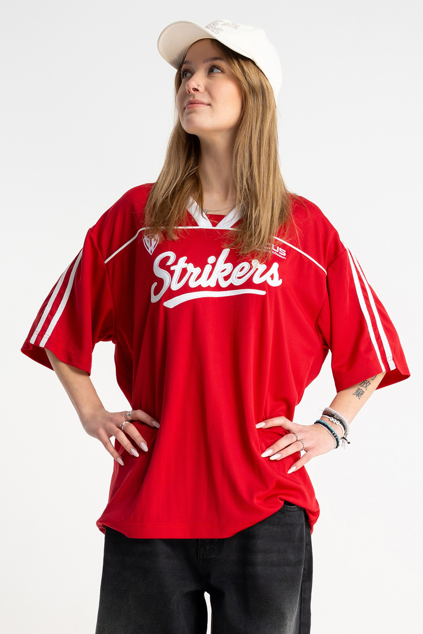 Czerwony t-shirt w stylu sportowym z dekoltem do szpica