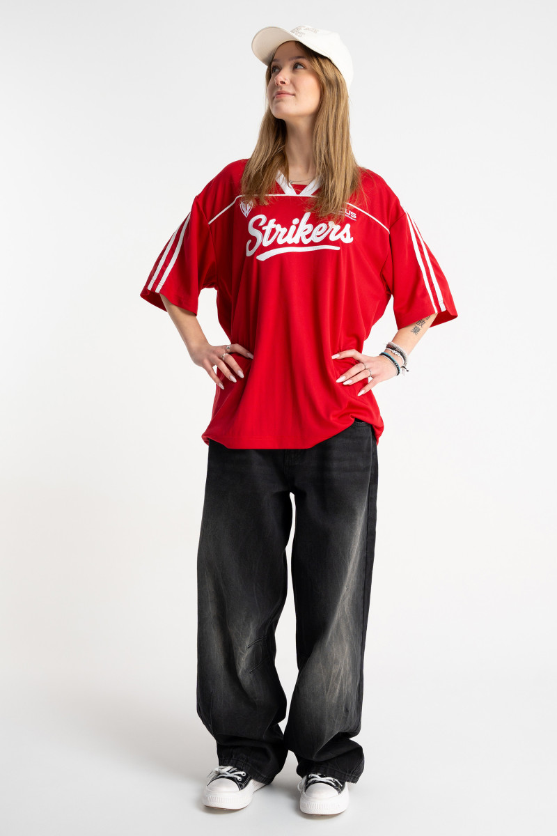 Czerwony t-shirt w stylu sportowym z dekoltem do szpica, różowy