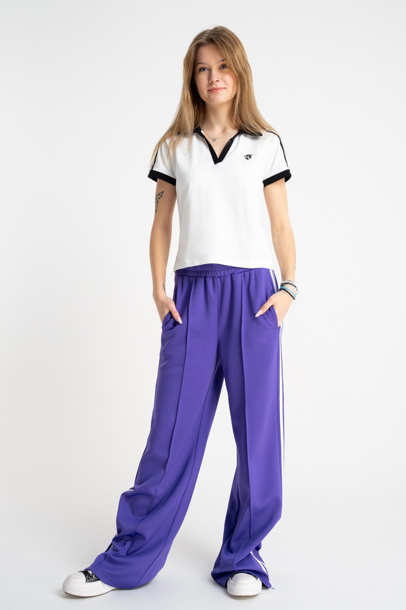 Biała bluzka z kontrastowym wykończeniem, biały