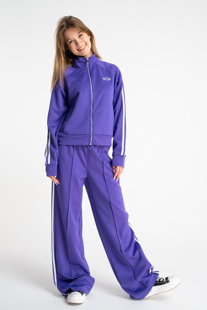 Fioletowa bluza z kontrastowymi lampasami na rękawach, fioletowy