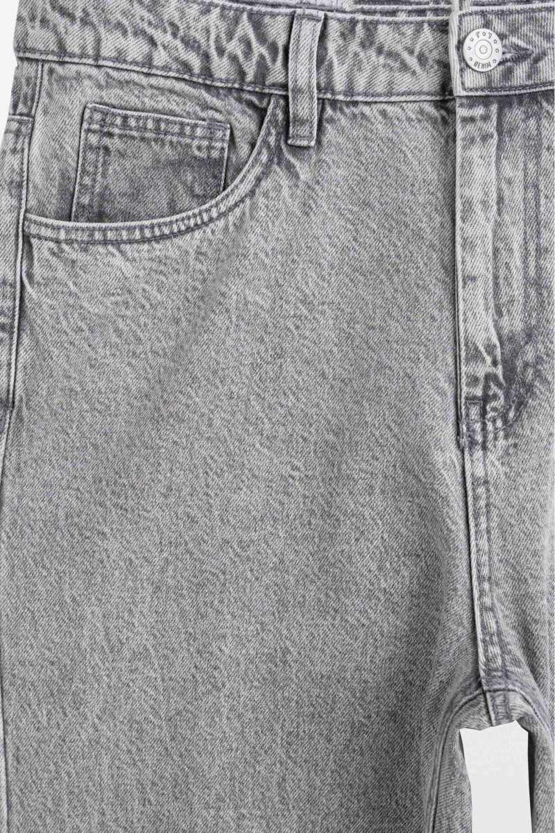 Szare spodnie jeansowe STRAIGHT