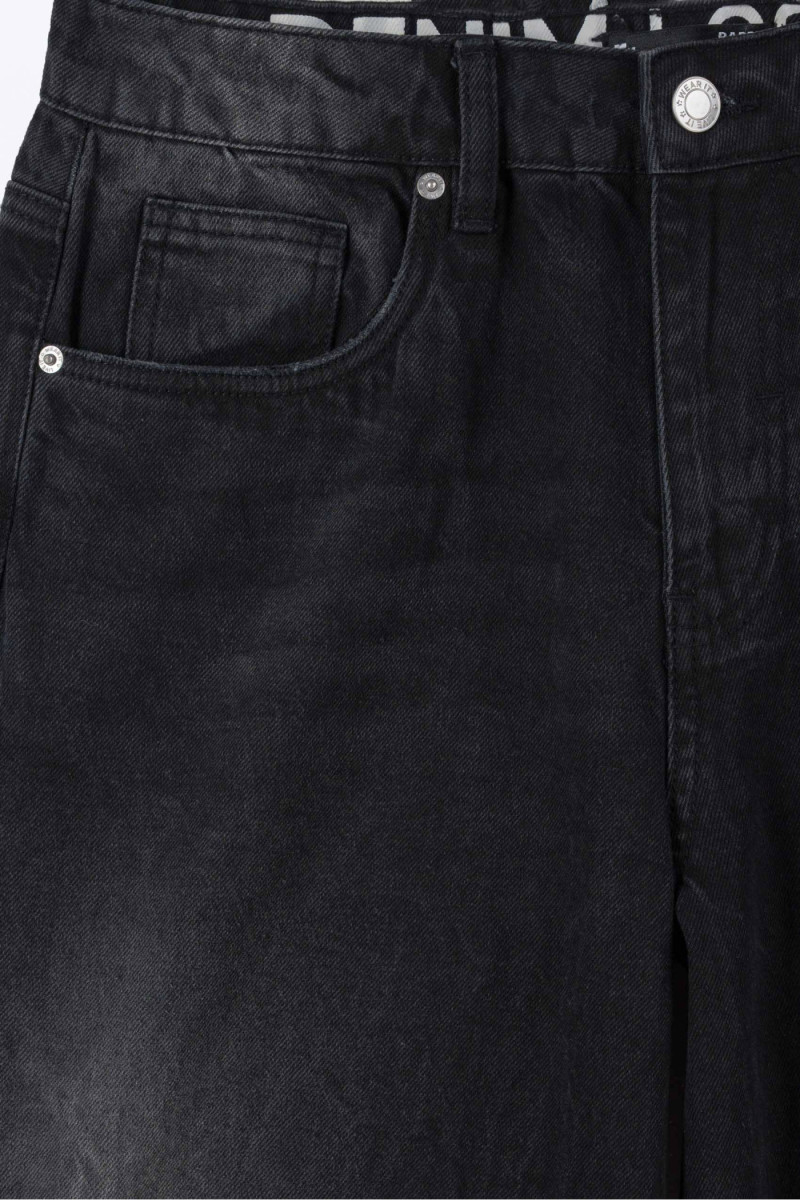 Czarne spodnie jeansowe BARREL z modnymi przetarciami