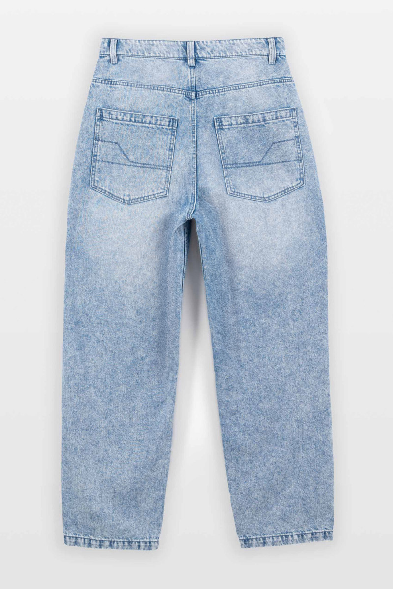 Niebieskie spodnie jeansowe SKATER z efektem sprania