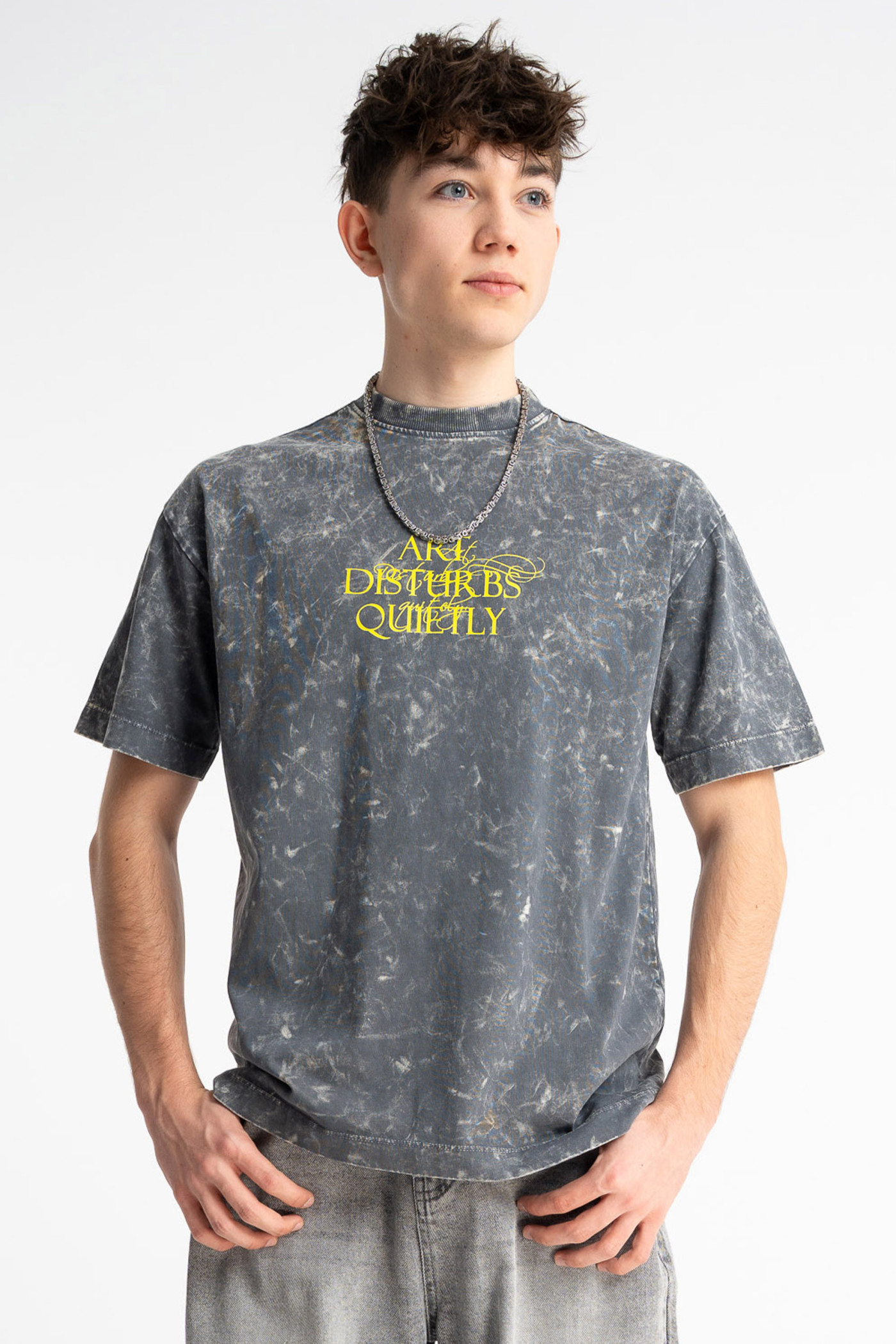 Szary t-shirt LOOSE z efektem sprania