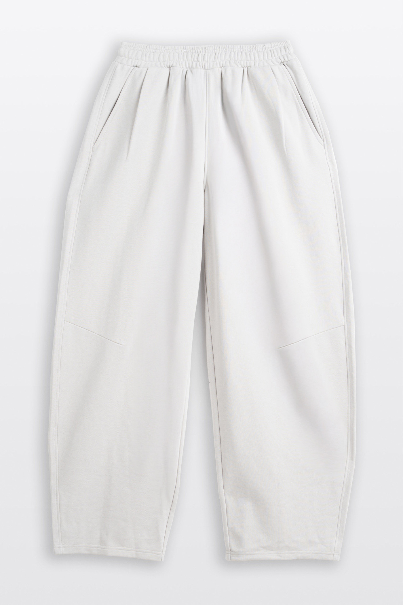 Jasnoszare spodnie dresowe o kroju BARREL bez nadruków