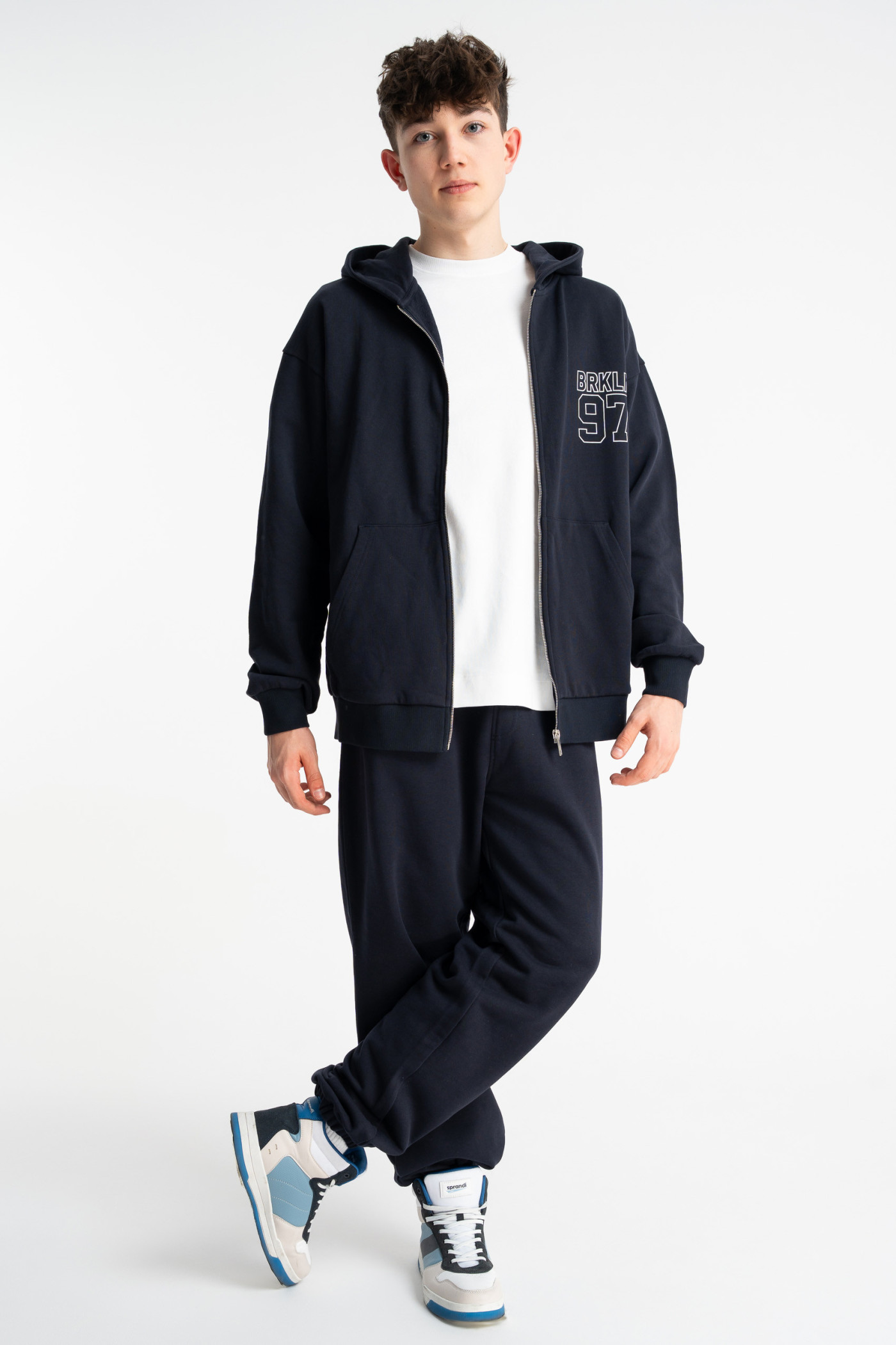 Granatowe spodnie dresowe OVERSIZE bez nadruków