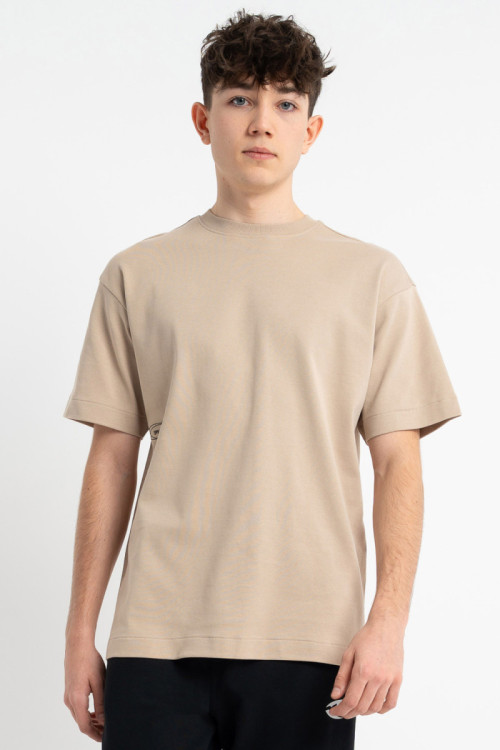 Beżowy t-shirt LOOSE z minimalistycznym nadrukiem