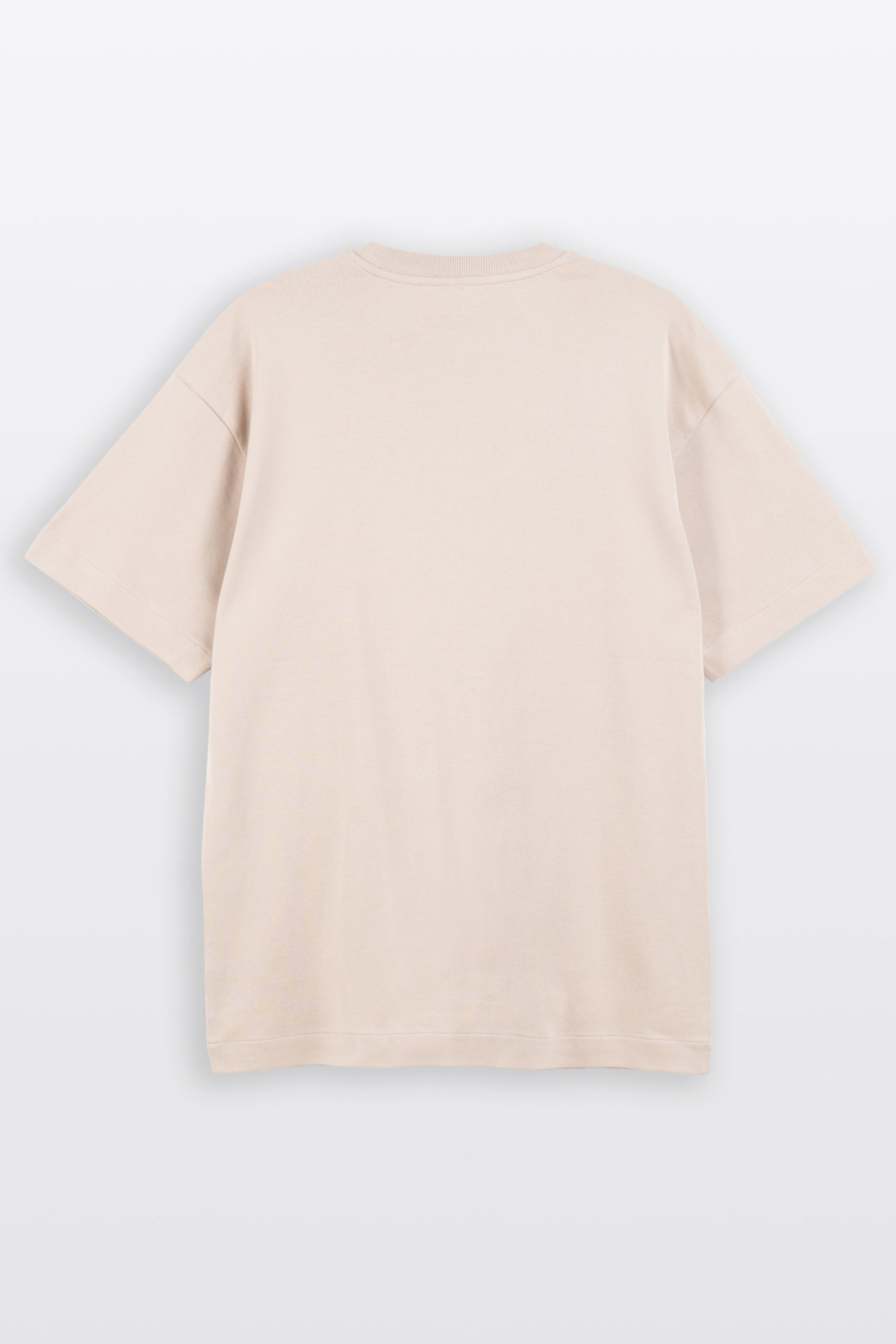 Beżowy t-shirt LOOSE z minimalistycznym nadrukiem