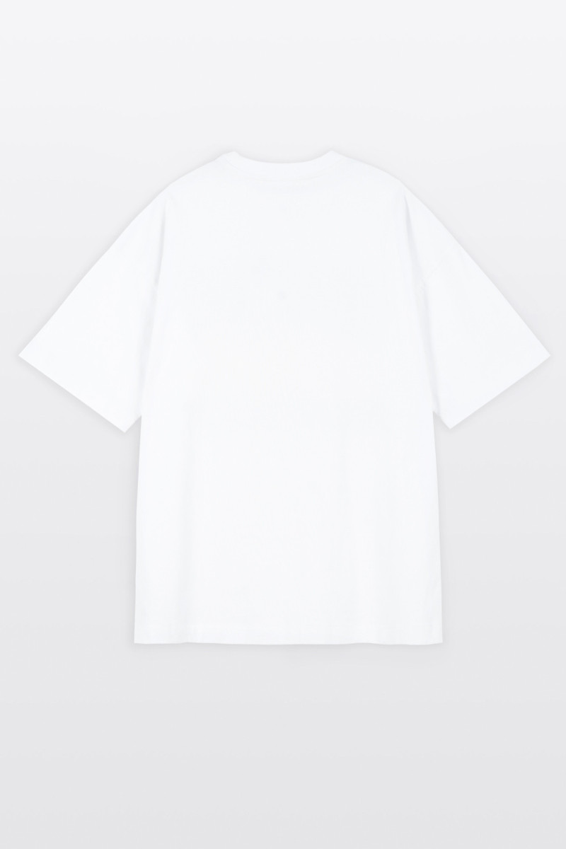 Biały t-shirt OVERSIZE z autorską grafiką z przodu