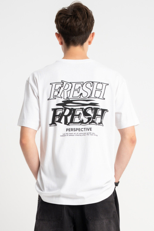 Biały t-shirt LOOSE z autorską grafiką z tyłu