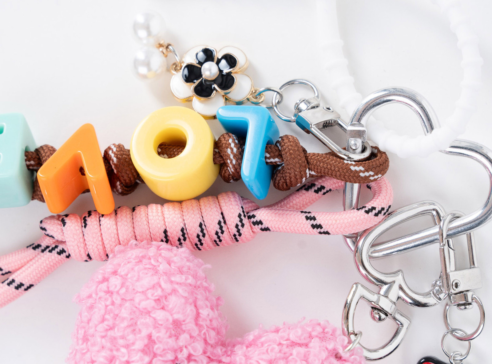 Brelok “Love Mix” – pink heart & letters