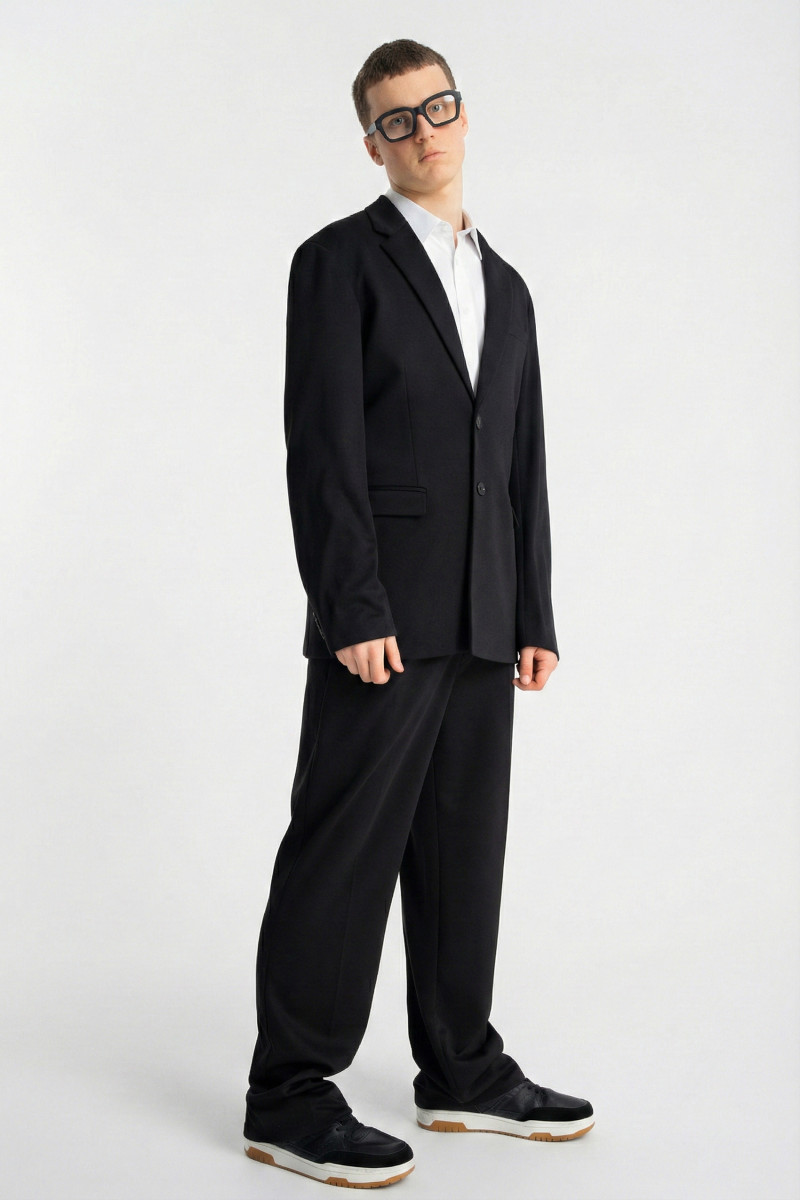 Czarna marynarka garniturowa REGULAR