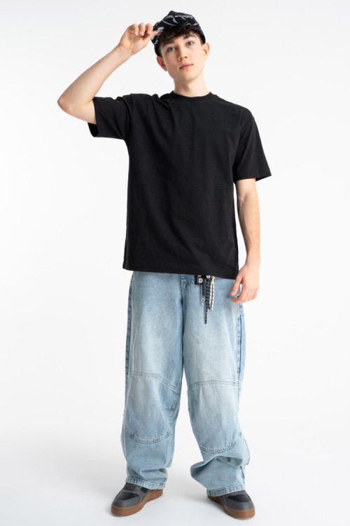 Niebieskie spodnie jeansowe SKATER z modnymi cięciami