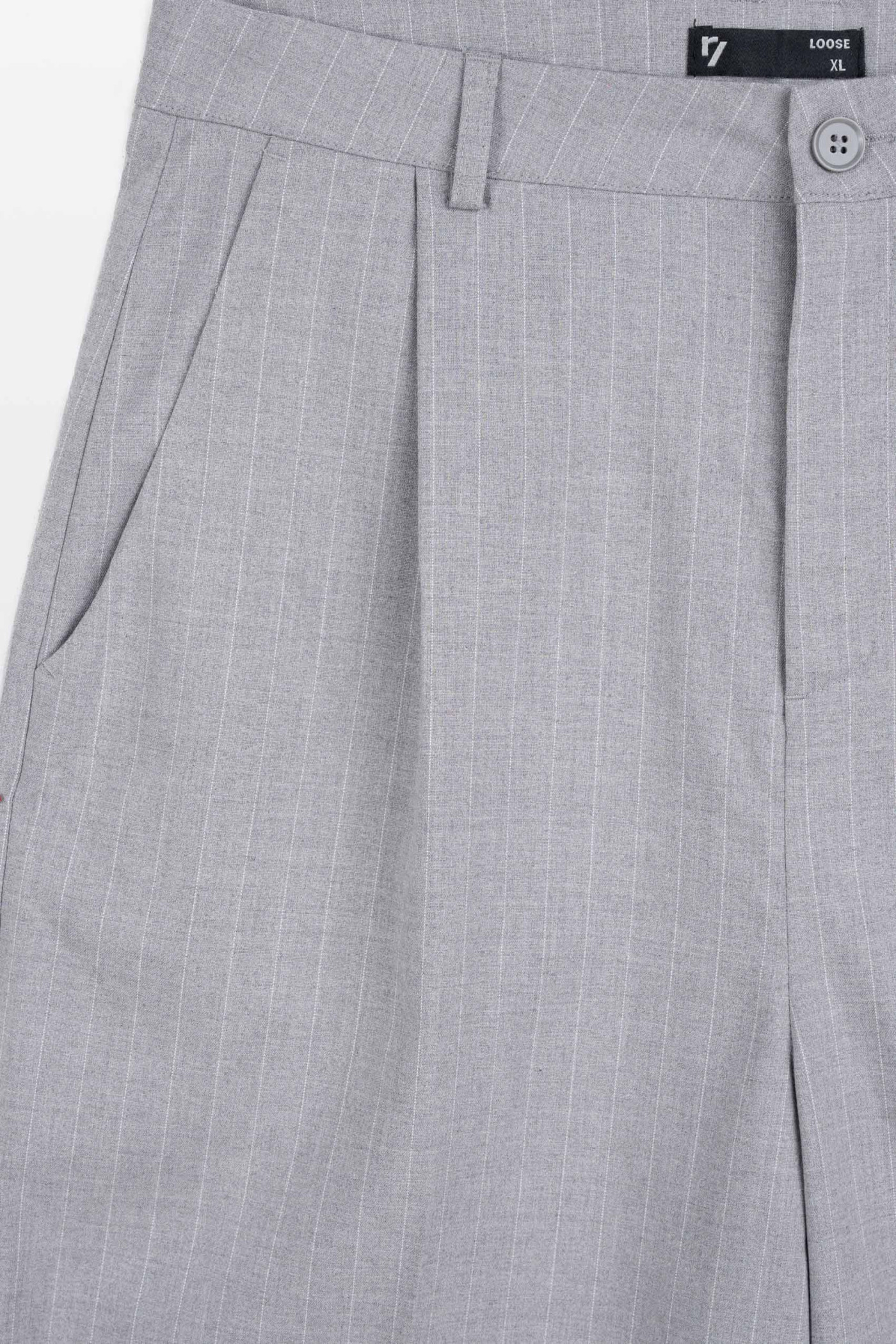 Szare spodnie garniturowe LOOSE w prążki