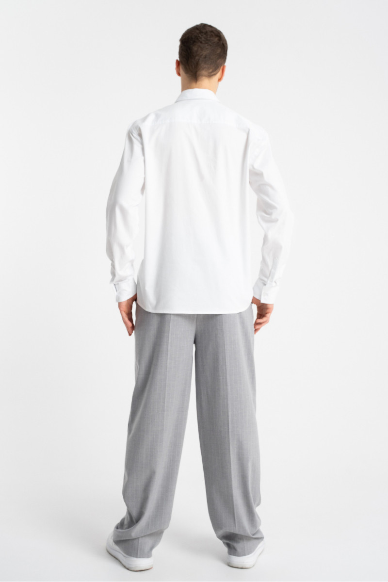 Biała koszula LOOSE z długim rękawem