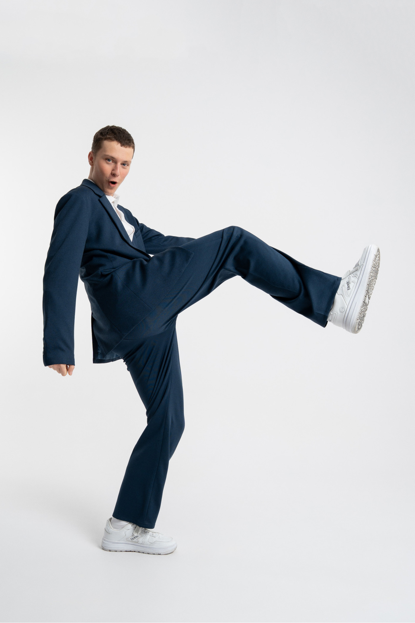 Granatowa marynarka garniturowa REGULAR