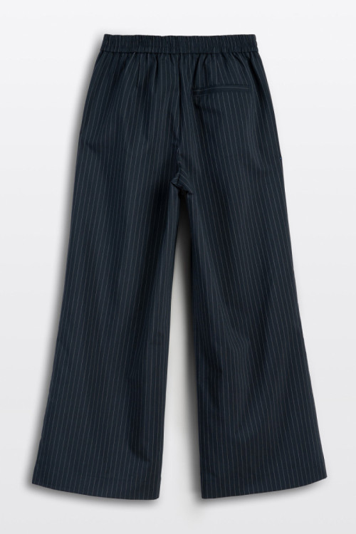 Granatowe eleganckie spodnie WIDE LEG w prążki