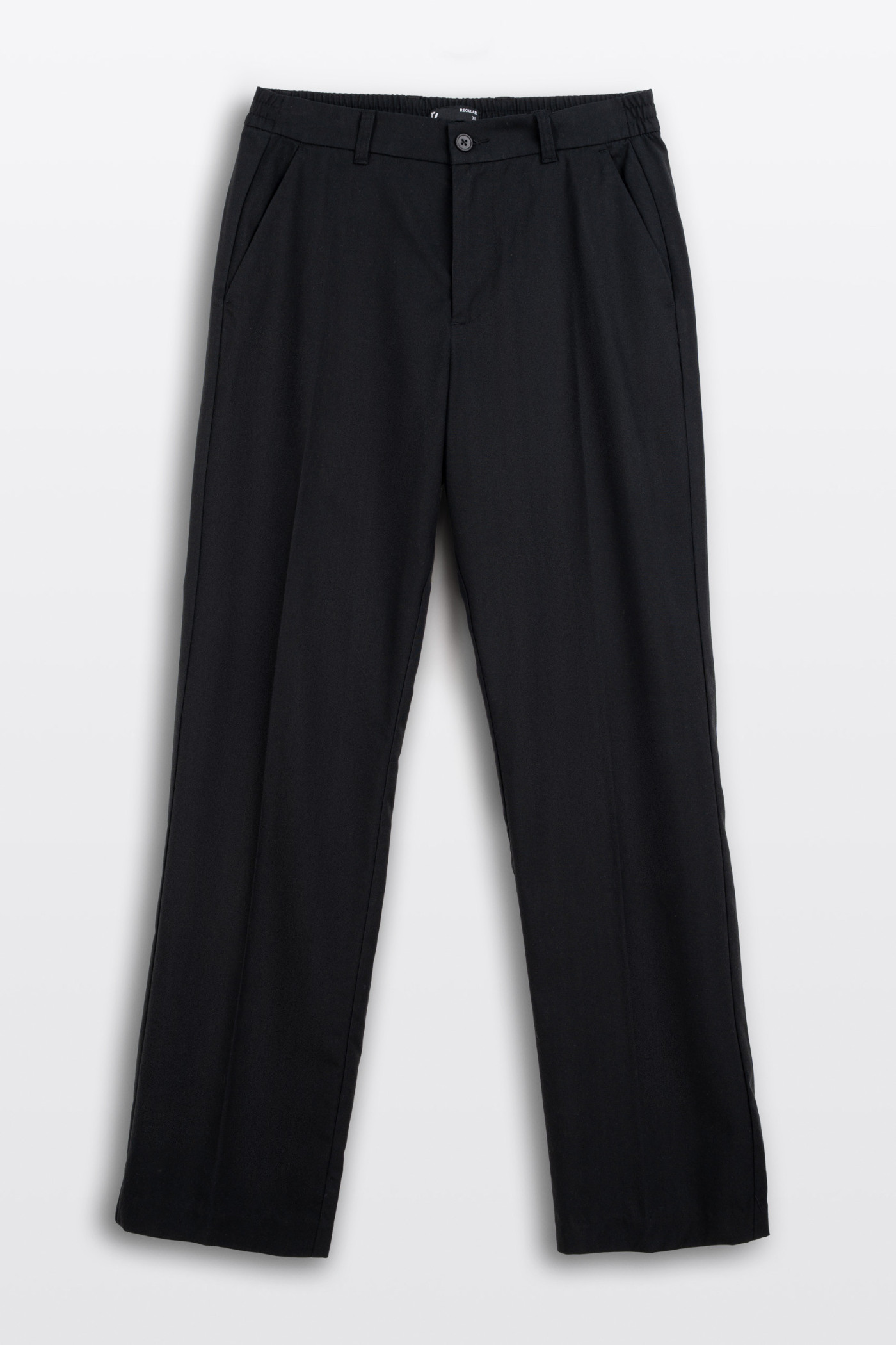 Czarne spodnie garniturowe REGULAR z kantem
