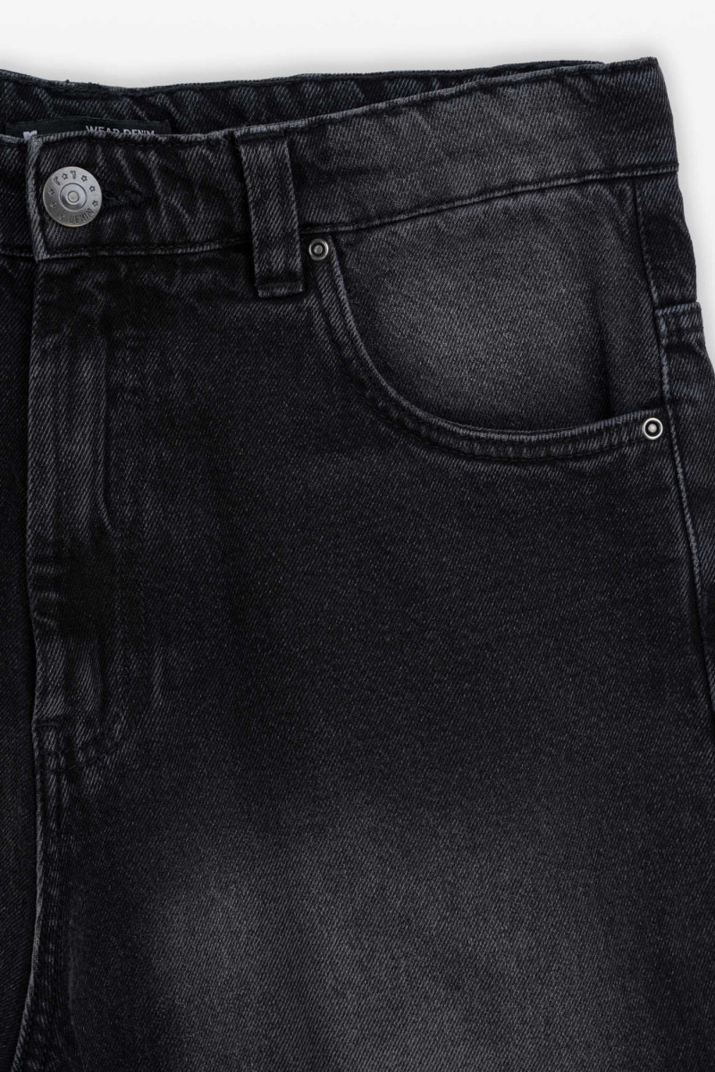 Czarne krótkie spodenki jeansowe model JORTS z efektem sprania