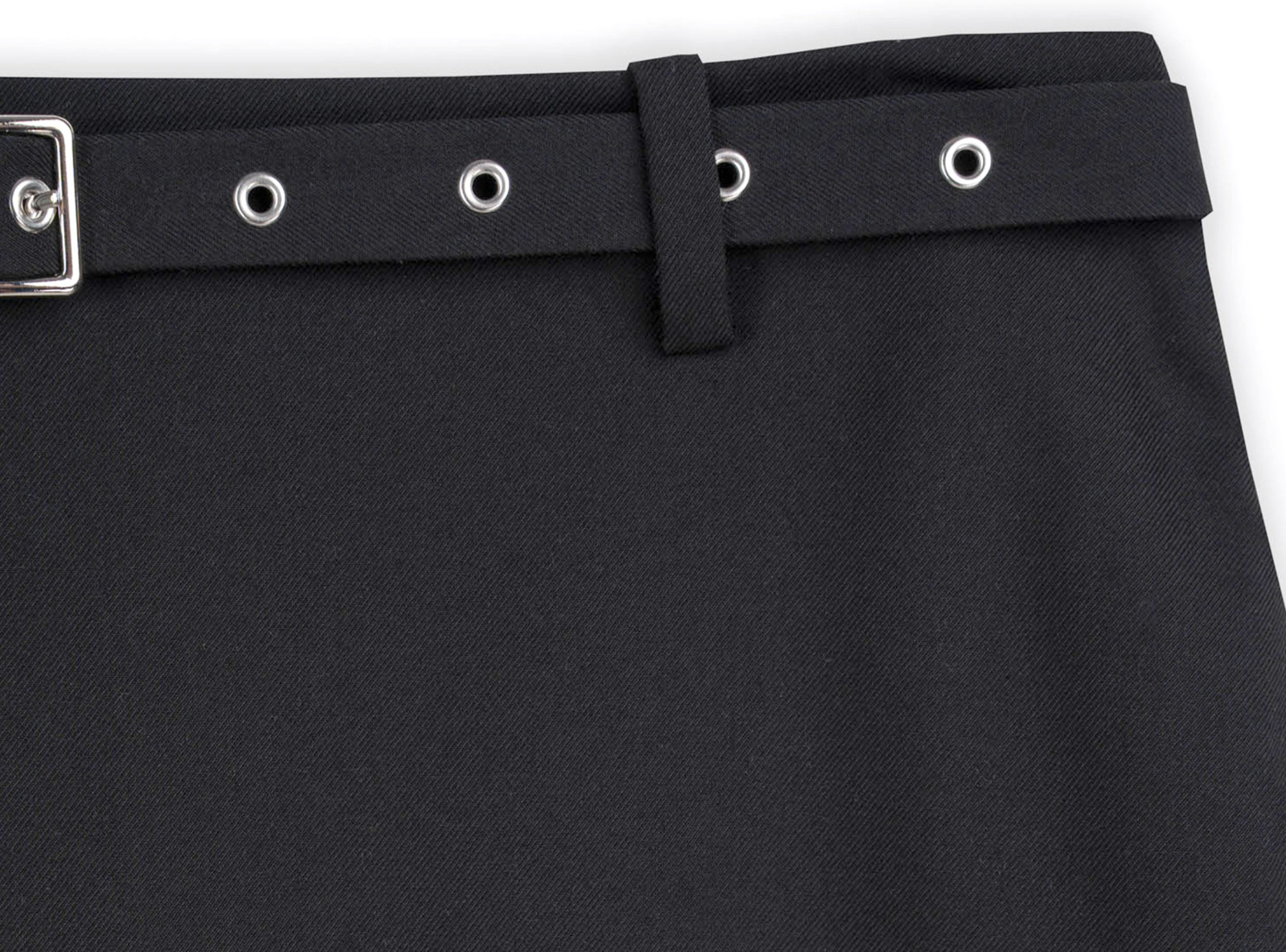 Czarna spódnica mini z plisowanymi falbankami